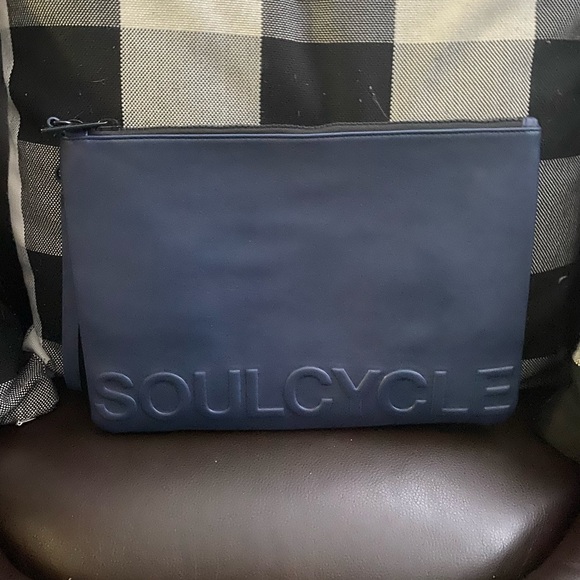 Soulcycle BUNDLE navy clutch pouch soul cycle tote. - Picture 2 of 11